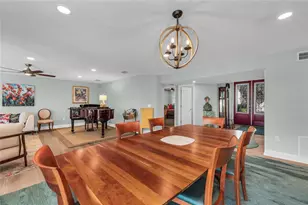 1211 62nd St NW, Bradenton, FL 34209 - Photo 10