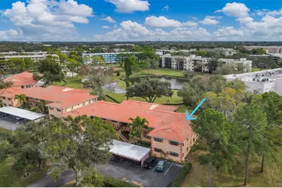 8162 Terrace Garden Drive N #204, Saint Petersburg, FL 33709 - Photo 1