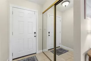 1143 Longfellow Rd, Sarasota, FL 34243 - Photo 18