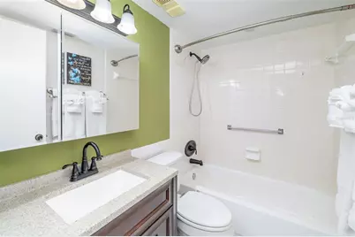 425 30th Avenue W #C112, Bradenton, FL 34205 - Photo 32