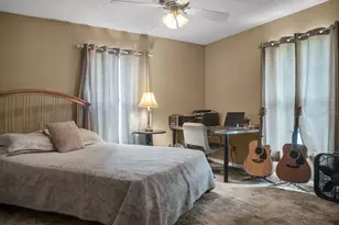 135 Ashley Lake Dr, Melrose, FL 32666 - Photo 16