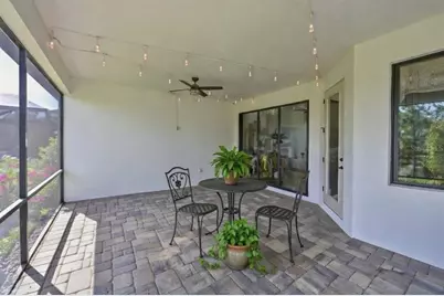 8023 Sandstar Way, Sarasota, FL 34240 - Photo 14