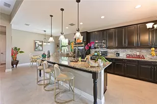 8023 Sandstar Wy, Sarasota, FL 34240 - Photo 6