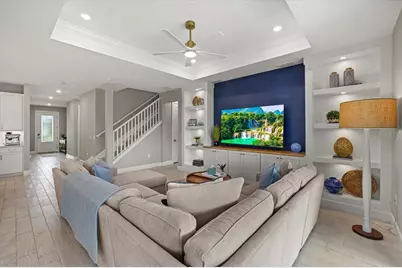 5576 Silverside Pine Court, Lakewood Ranch, FL 34211 - Photo 18