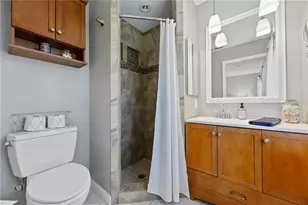 4388 Pasadena Cir, Sarasota, FL 34233 - Photo 14