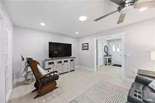 4388 Pasadena Cir, Sarasota, FL 34233 - Photo 30