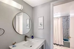 4360 Chatham Dr, Longboat Key, FL 34228 - Photo 18