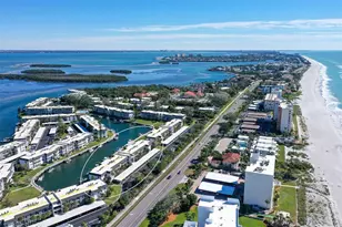 4360 Chatham Dr, Longboat Key, FL 34228 - Photo 4