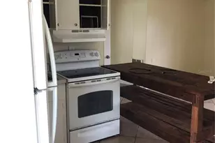 1395 Sharlo Ln, Englewood, FL 34224 - Photo 6