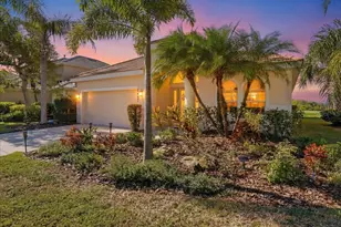 8997 Stone Harbour Loop, Bradenton, FL 34212 - Photo 2