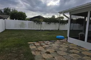 5420 Starwood Pl, Sarasota, FL 34232 - Photo 4