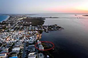 2512 Ave A, Bradenton Beach, FL 34217 - Photo 2