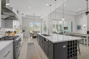 960 Highland Cir, Nokomis, FL 34275 - Photo 10