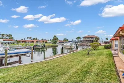 3866 Catalina Drive, Bradenton, FL 34210 - Photo 6