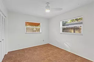 2728 York St N, Saint Petersburg, FL 33710 - Photo 14