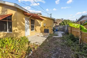 2728 York St N, Saint Petersburg, FL 33710 - Photo 24