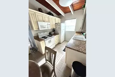 6006 Midnight Pass Road #4, Sarasota, FL 34242 - Photo 4