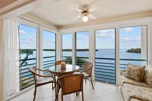 4310 Falmouth Dr, Longboat Key, FL 34228 - Photo 1