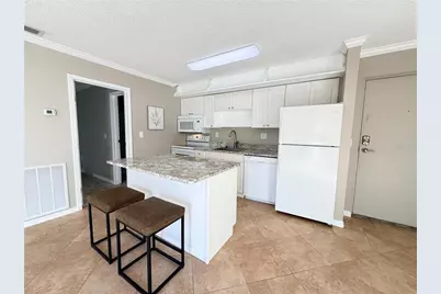 2701 Hidden Lake Drive N #G, Sarasota, FL 34237 - Photo 6