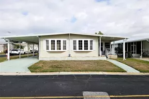 3209 Oakwood Blvd S, Sarasota, FL 34237 - Photo 1