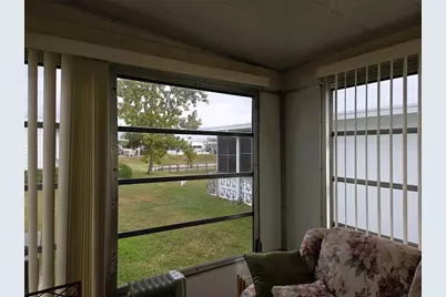 3209 Oakwood Boulevard S, Sarasota, FL 34237 - Photo 22