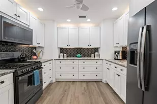 7215 Westmoreland Dr, Sarasota, FL 34243 - Photo 24