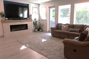 2555 Fireflag Ln, Sarasota, FL 34232 - Photo 8