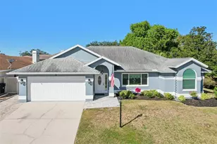 2304 Seattle Slew Dr, Sarasota, FL 34240 - Photo 40
