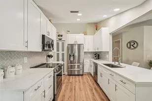 2304 Seattle Slew Dr, Sarasota, FL 34240 - Photo 14