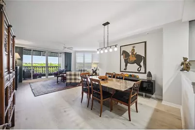 5430 Eagles Point Circle #104, Sarasota, FL 34231 - Photo 8