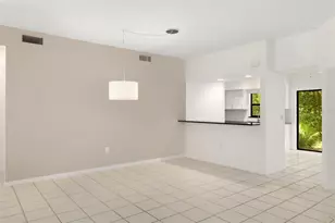 1678 Starling Dr, Sarasota, FL 34231 - Photo 10