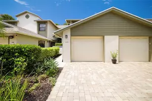 1678 Starling Dr, Sarasota, FL 34231 - Photo 2