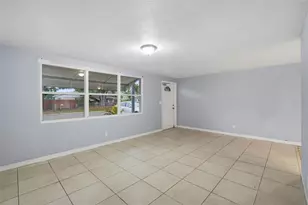 8421 47th St N, Pinellas Park, FL 33781 - Photo 8