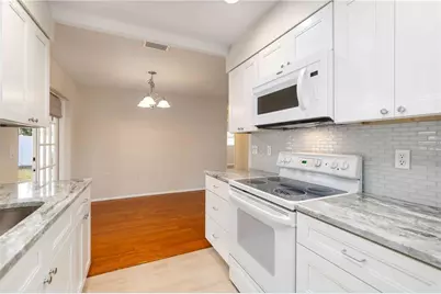 2705 Amanda Drive, Sarasota, FL 34232 - Photo 16