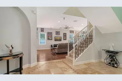 6659 38th Lane E, Sarasota, FL 34243 - Photo 6