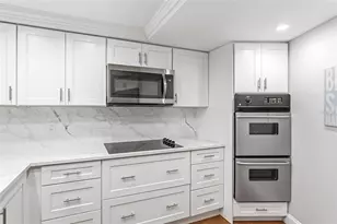 5916 Midnight Pass Rd, Sarasota, FL 34242 - Photo 20