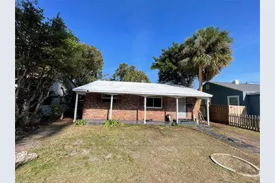 629 40th Avenue S, Saint Petersburg, FL 33705 - Photo 1