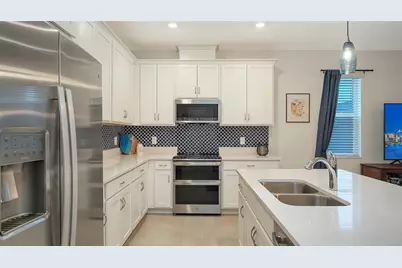 7448 Cabin Lane, Lakewood Ranch, FL 34240 - Photo 12