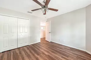 208 36th St NE, Bradenton, FL 34208 - Photo 32
