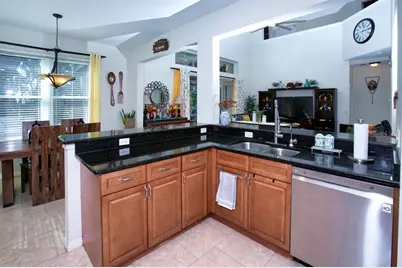 208 36th Street NE, Bradenton, FL 34208 - Photo 12