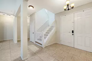 208 36th St NE, Bradenton, FL 34208 - Photo 2