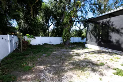 208 36th Street NE, Bradenton, FL 34208 - Photo 36