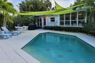 8010 Marina Dr, Holmes Beach, FL 34217 - Photo 30