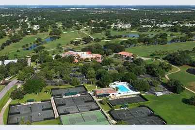 4855 Carrington Circle, Sarasota, FL 34243 - Photo 52