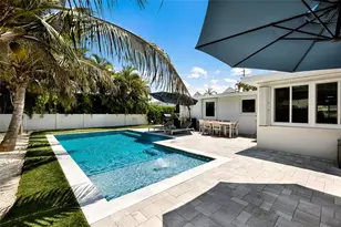 306 66th St, Holmes Beach, FL 34217 - Photo 6