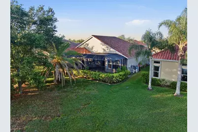6507 41st Court E, Sarasota, FL 34243 - Photo 34