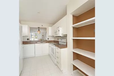 3780 Pinebrook Circle #105, Bradenton, FL 34209 - Photo 8