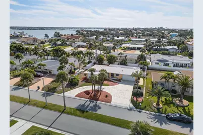 104 22nd Street, Belleair Beach, FL 33786 - Photo 4