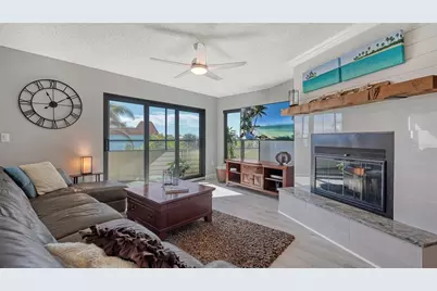 108 9th Street S #E, Bradenton Beach, FL 34217 - Photo 14