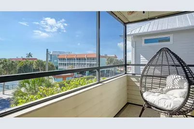 108 9th Street S #E, Bradenton Beach, FL 34217 - Photo 16